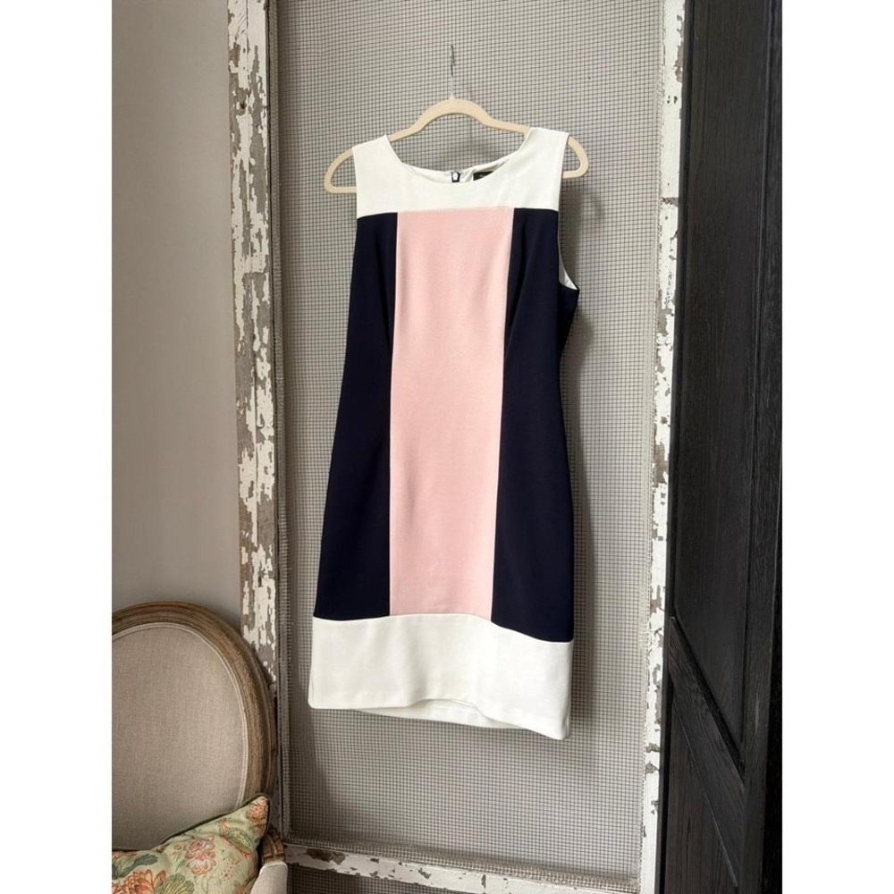 Ivanka Trump Dress Womens 8 Blue White Stretch Sleeveless Casual Sheath girls 10